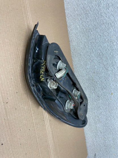 1996 1997 1998 Hyundai Elantra Sedan Right Passenger Tail Light Oem AB0968 LK4