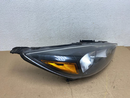 2015 to 2018 Ford Focus Right Passenger RH Side Black Headlight ae6892 DG2