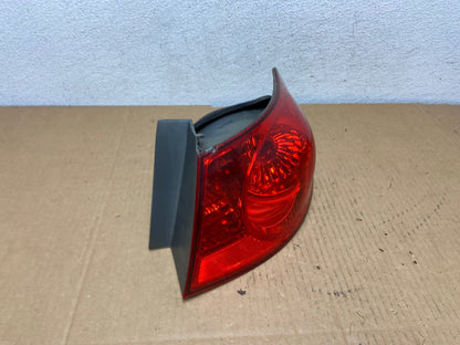 2007 to 2010 Hyundai Elantra Sedan Right Passenger Side Tail Light AD0832 LK2