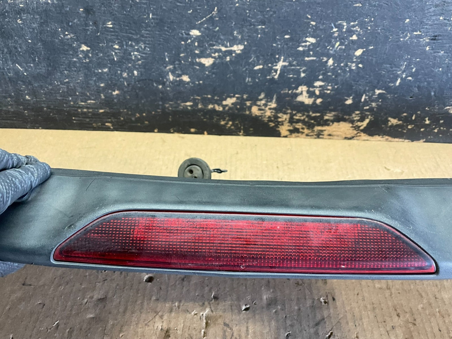 2007 to 2012 Dodge Caliber Rear Trunk Spoiler OEM aa5933 DG3