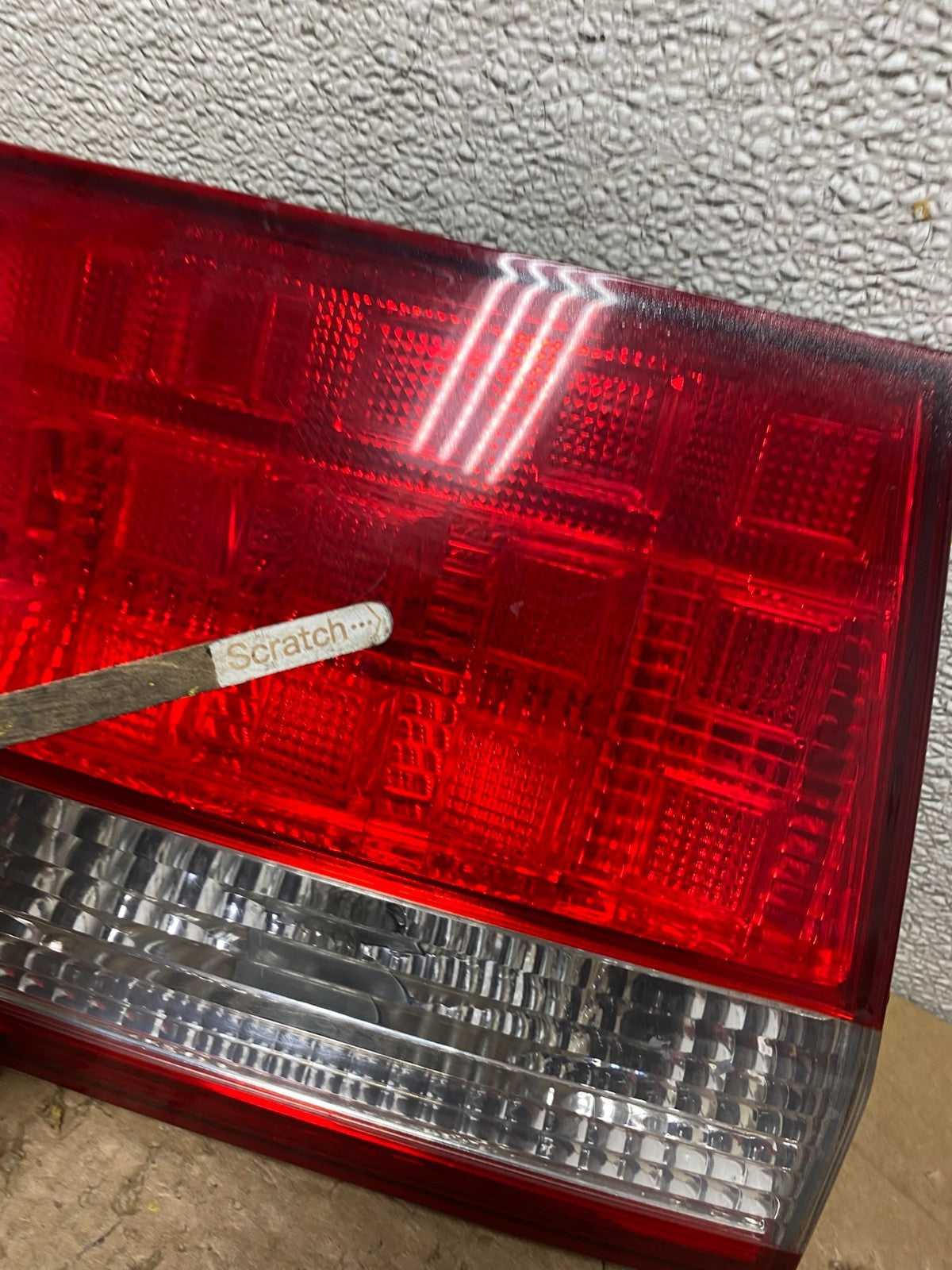 2005 2006 2007 Honda Odyssey Inner Left Driver Lh Tail Light V8552 DW4