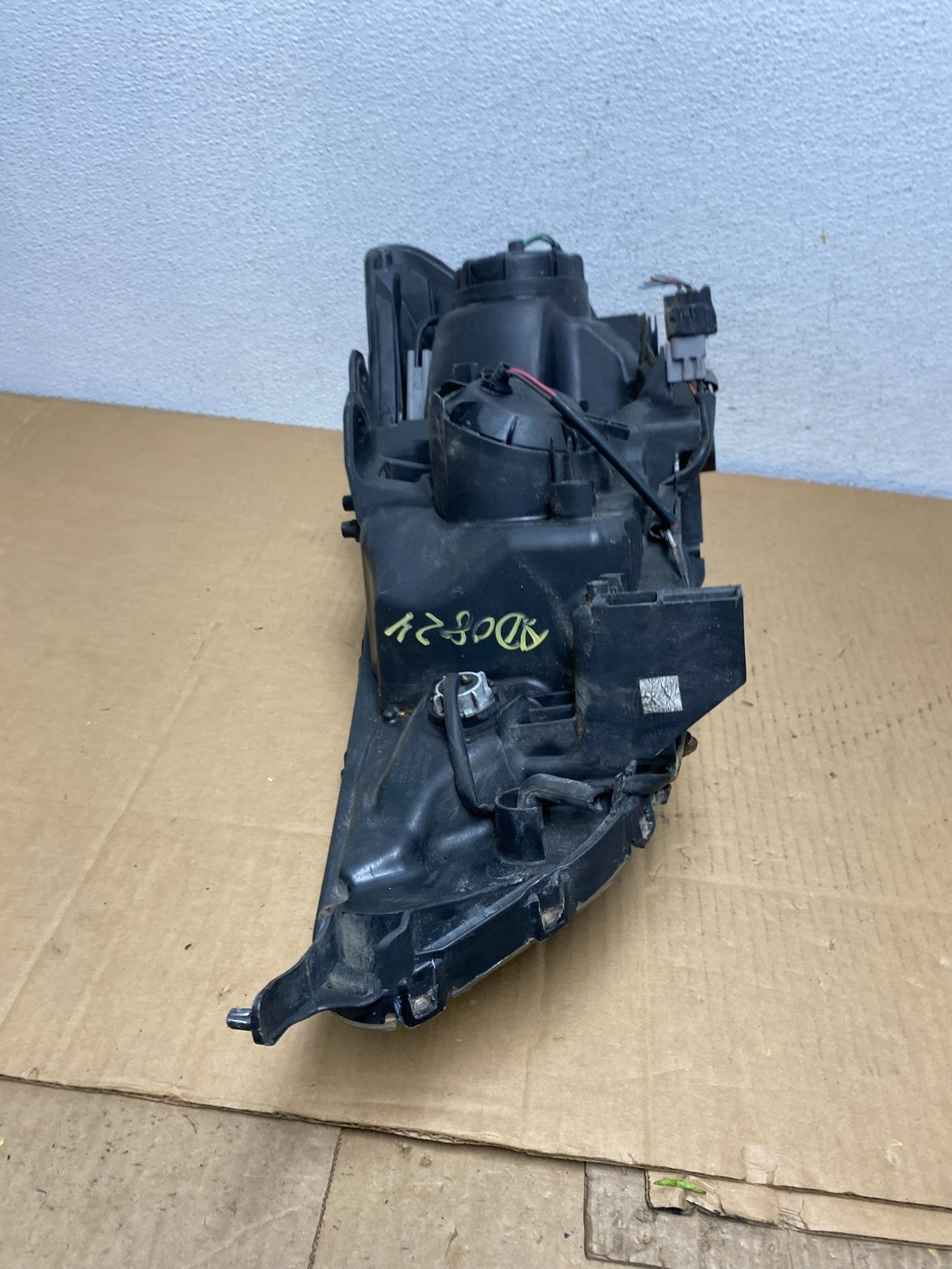 2011 - 2019 Mitsubishi Outlander Sport Right Passenger Halogen Headlight AD08247
