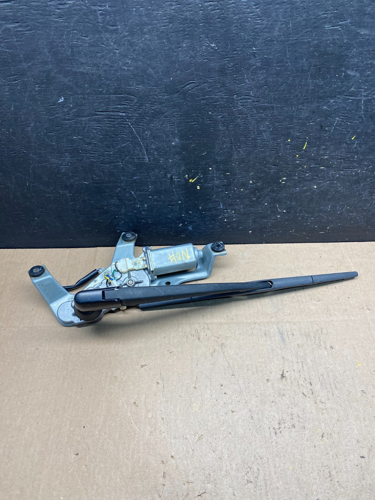 2006 to 2014 Subaru Tribeca Wiper Arm Motor Windscreen Window Rear Oem R6427 PS0