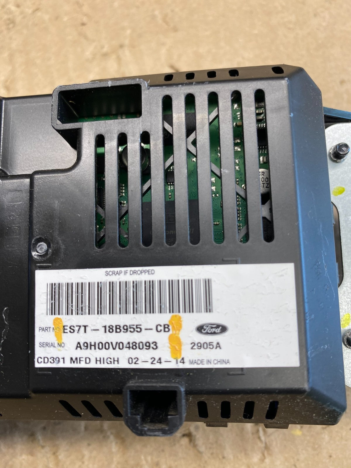 2014 to 2016 Ford Fusion 4.2" Radio Information Display Screen AC9089 DG5