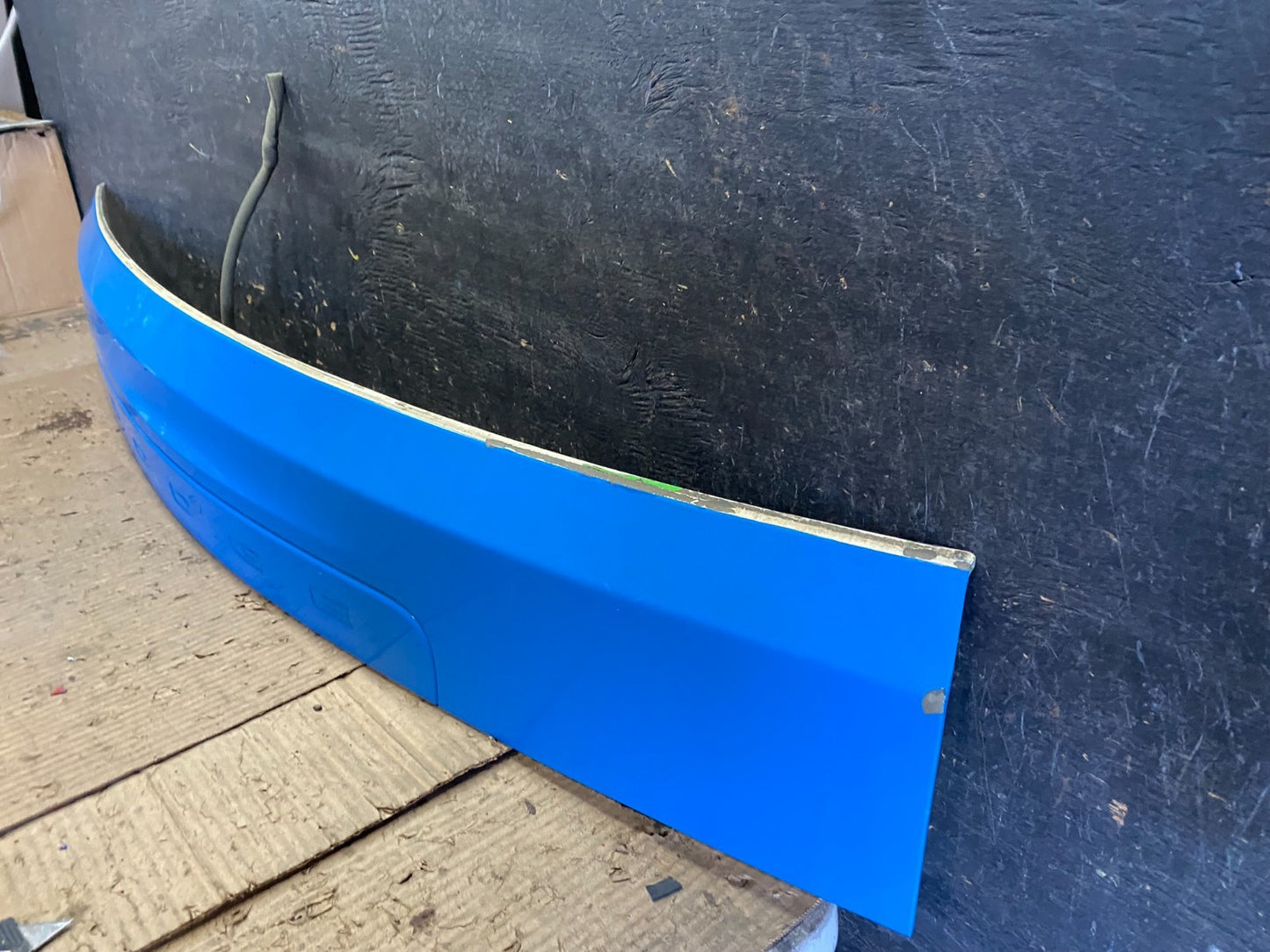 2011-2018 Dodge Grand Caravan Rear Tail Gate Trim Molding Panel OEM W9991 DG1