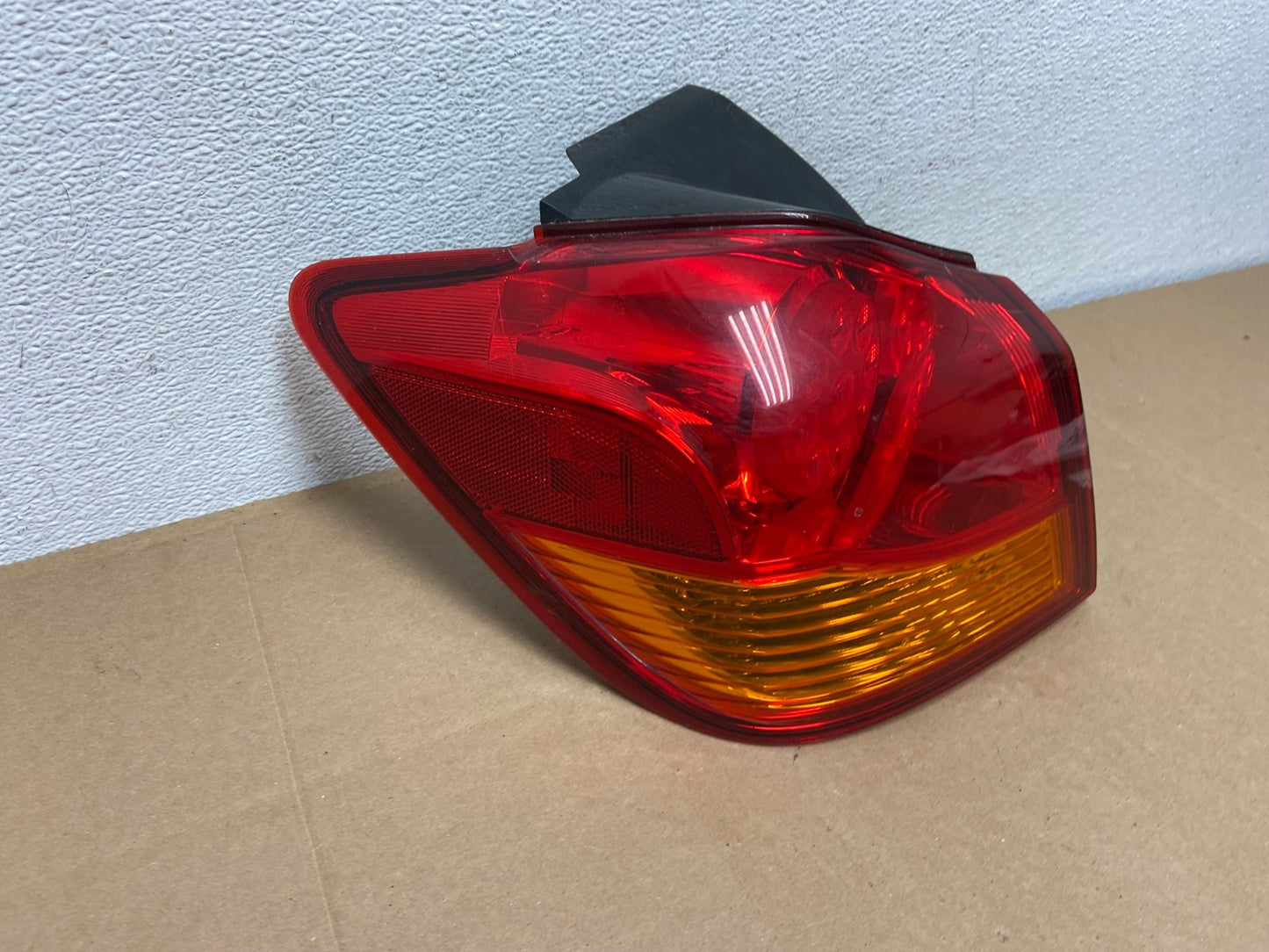 2010 to 2018 Mitsubishi Outlander Sport Left Driver LH Tail Light Oem AC5546 LK2