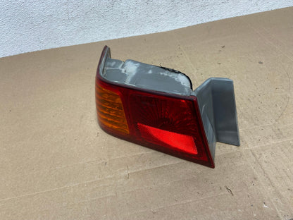 2000 to 2001 Toyota Camry Tail Light Left Driver Lh Side AE4988 LK1