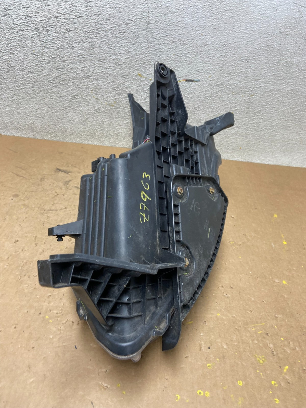 2015 2018 Chevrolet City Express Right Pasenger  Side Halogen Headlight z7963 DG8