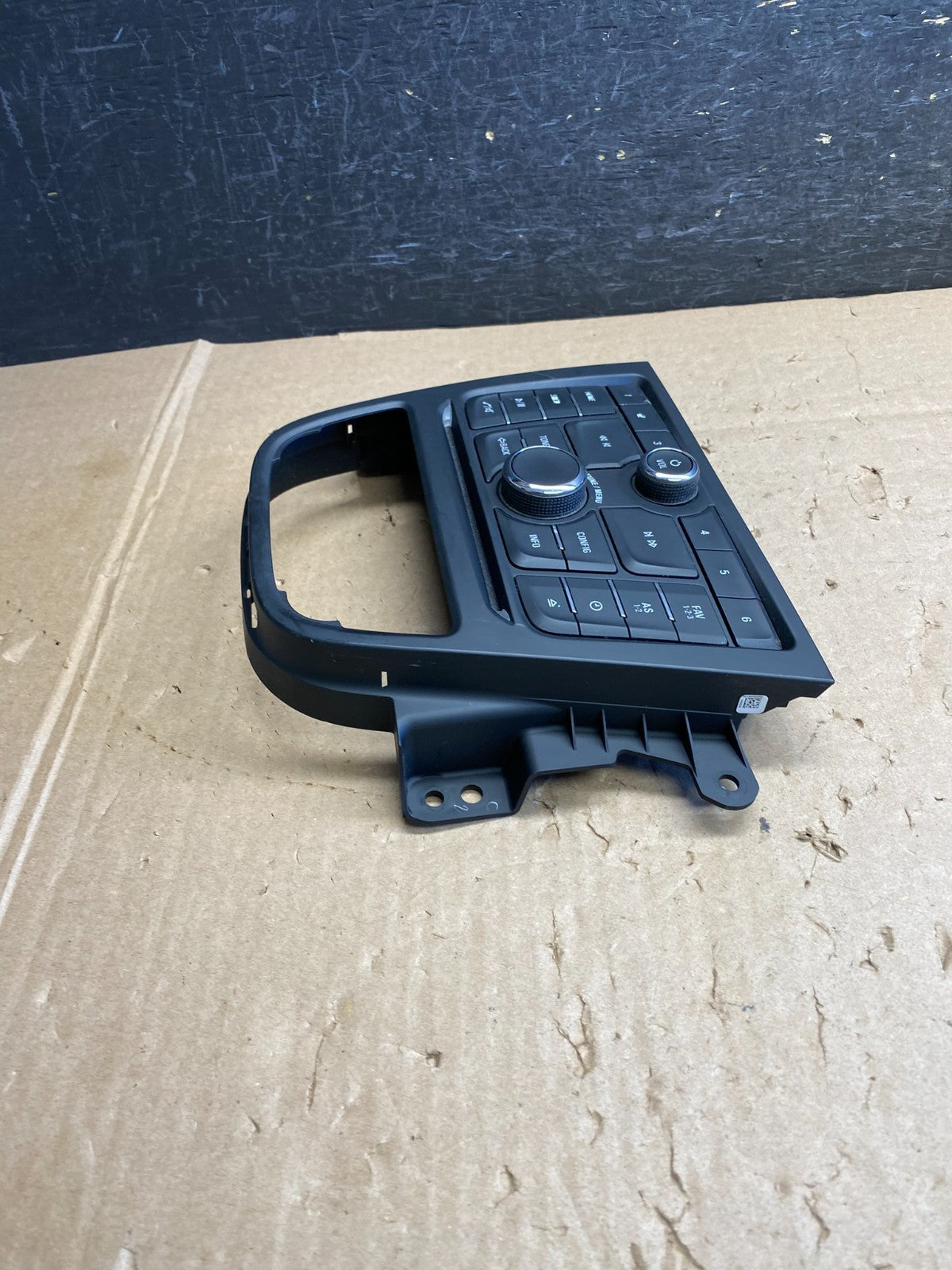 2013 to 2016 Buick Encore Radio Climate Control AC HVAC AI6485 DW2