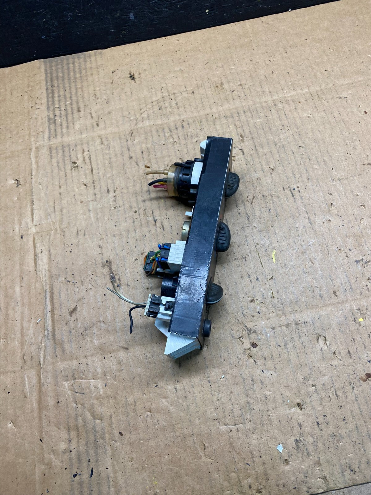 2001 - 2007 GMC Chevrolet Express 1500 Climate Control A/C N5151 DG3