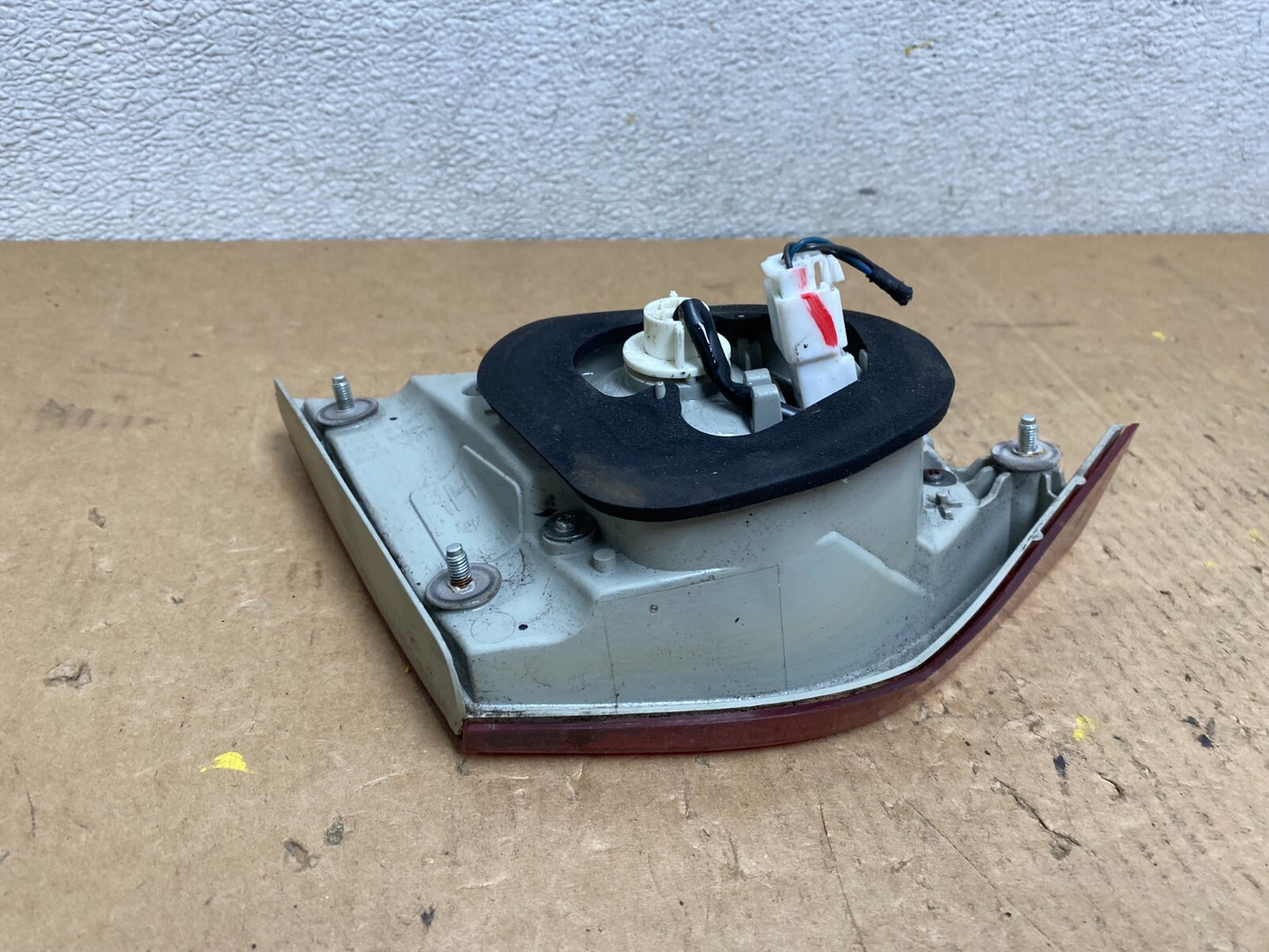 2011 to 2014 Hyundai Sonata Right Passenger Rh Inner Tail Light Oem H9707 KC3
