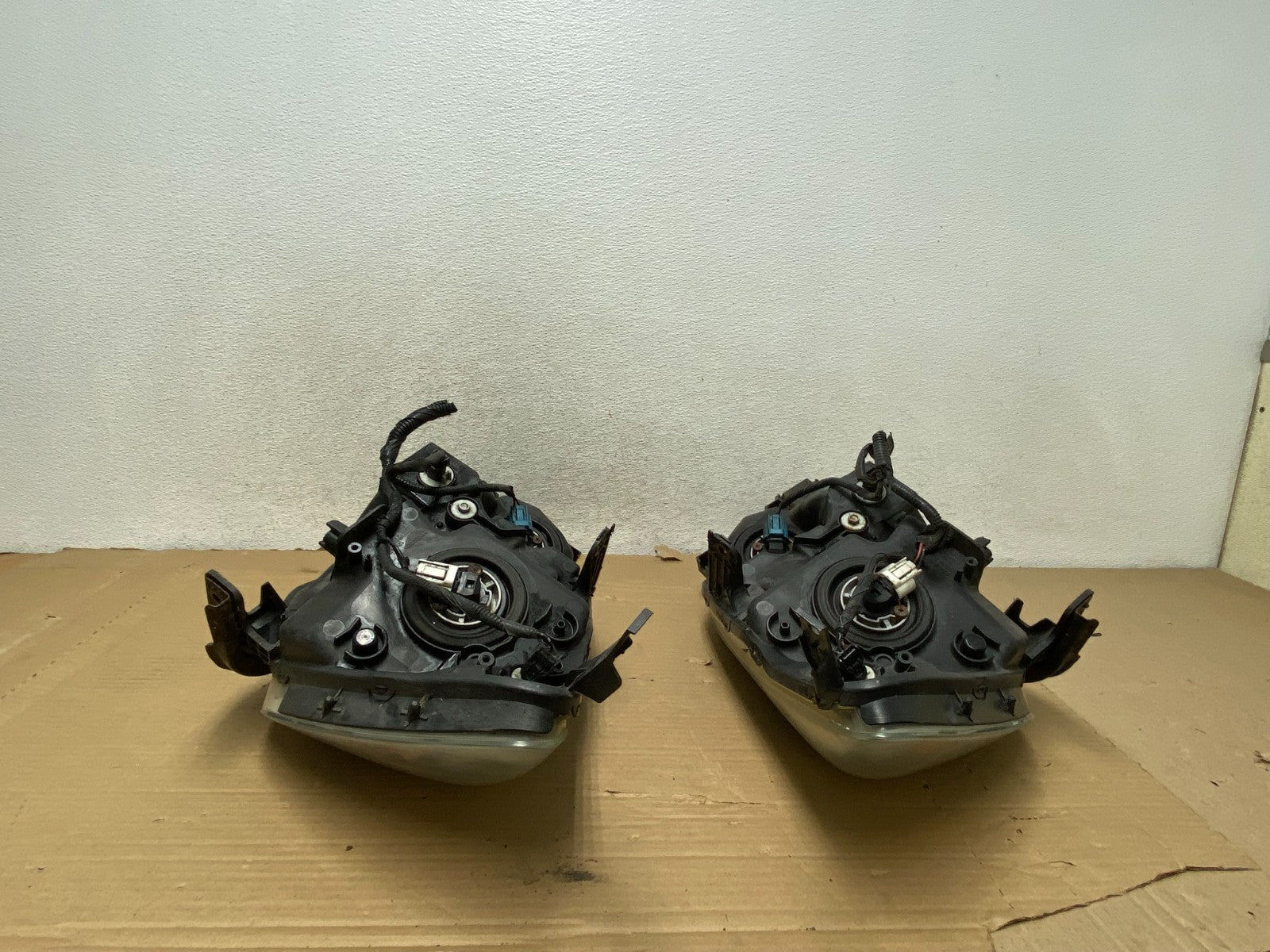2005 2006 2007 Honda Odyssey Left+Right Set Halogen Headlights AG8122 DW7