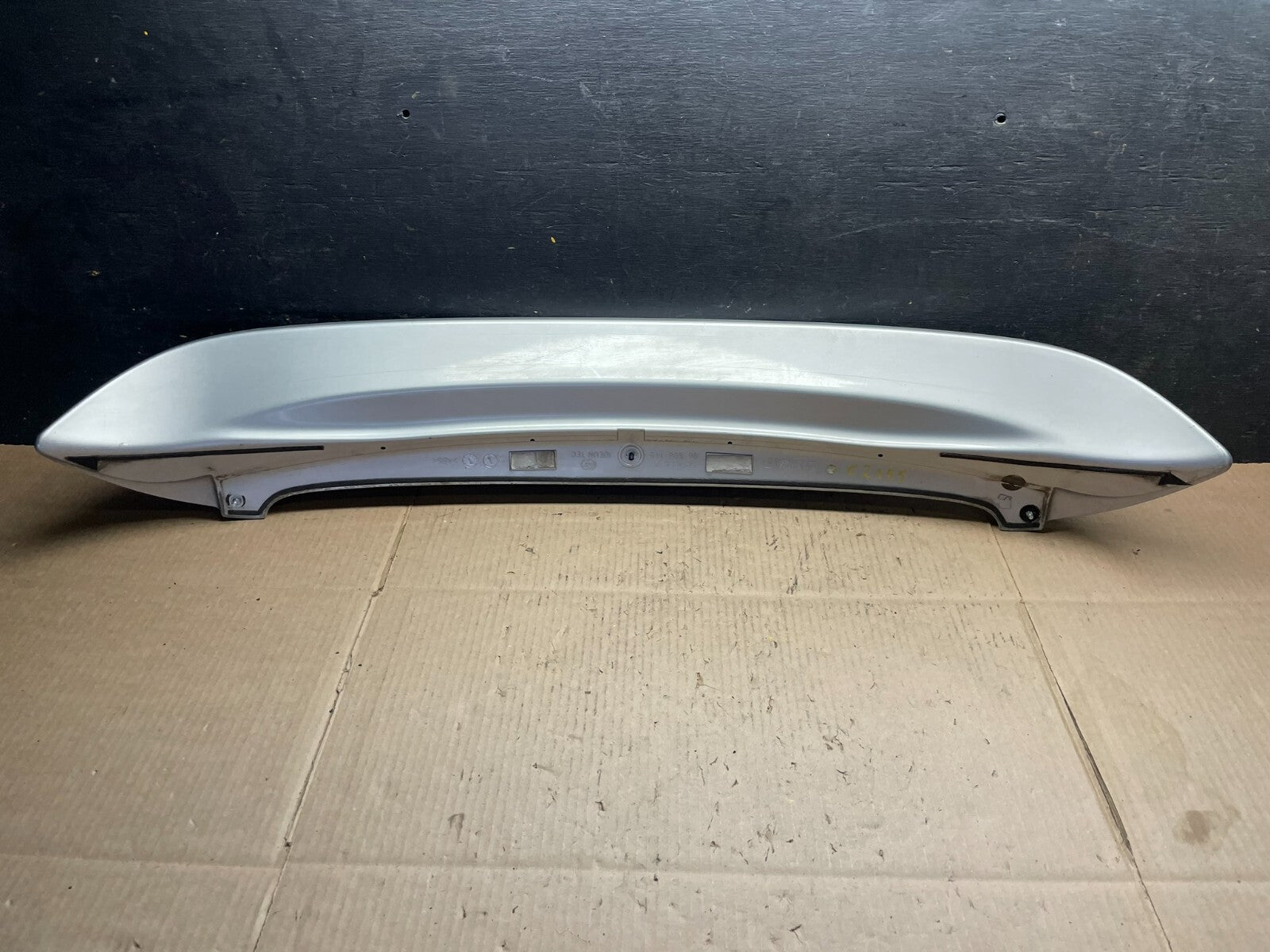 2009 - 2010 Pontiac G3 Hatchback Rear Spoiler Wing Oem C2155 DG13