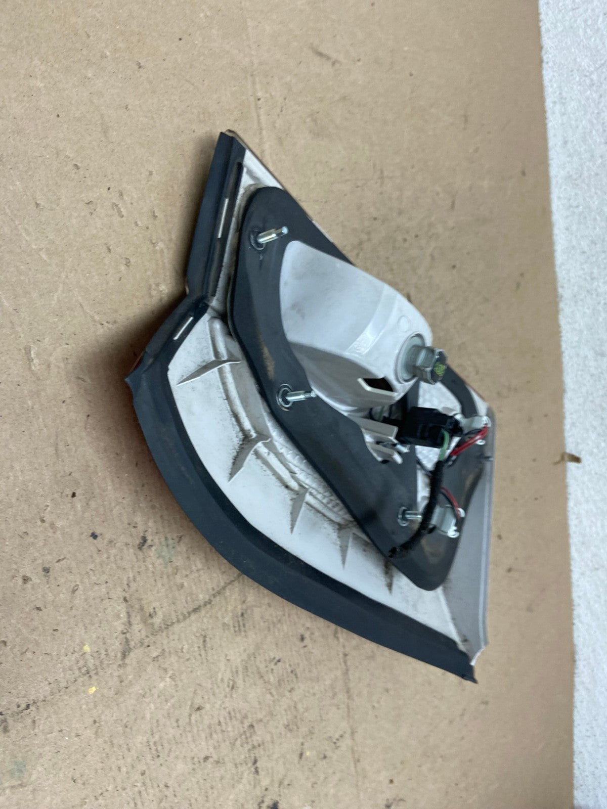 2010 - 2017 GMC Terrain Tail Light Inner Right Passenger Rh AF5720 LK5