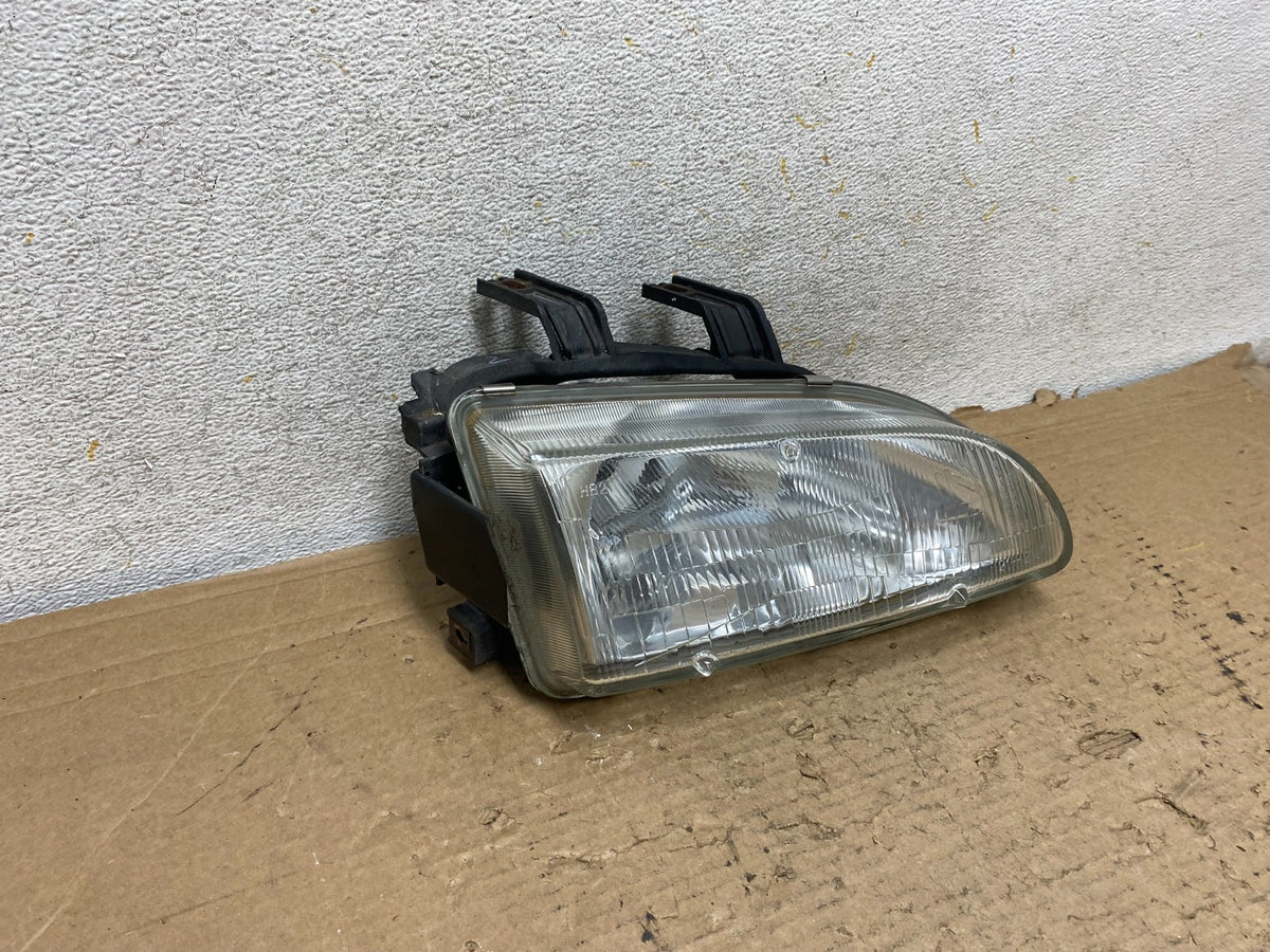 1992 to 1995 Honda Civic Right Passenger Headlight Halogen ah9229 DG1