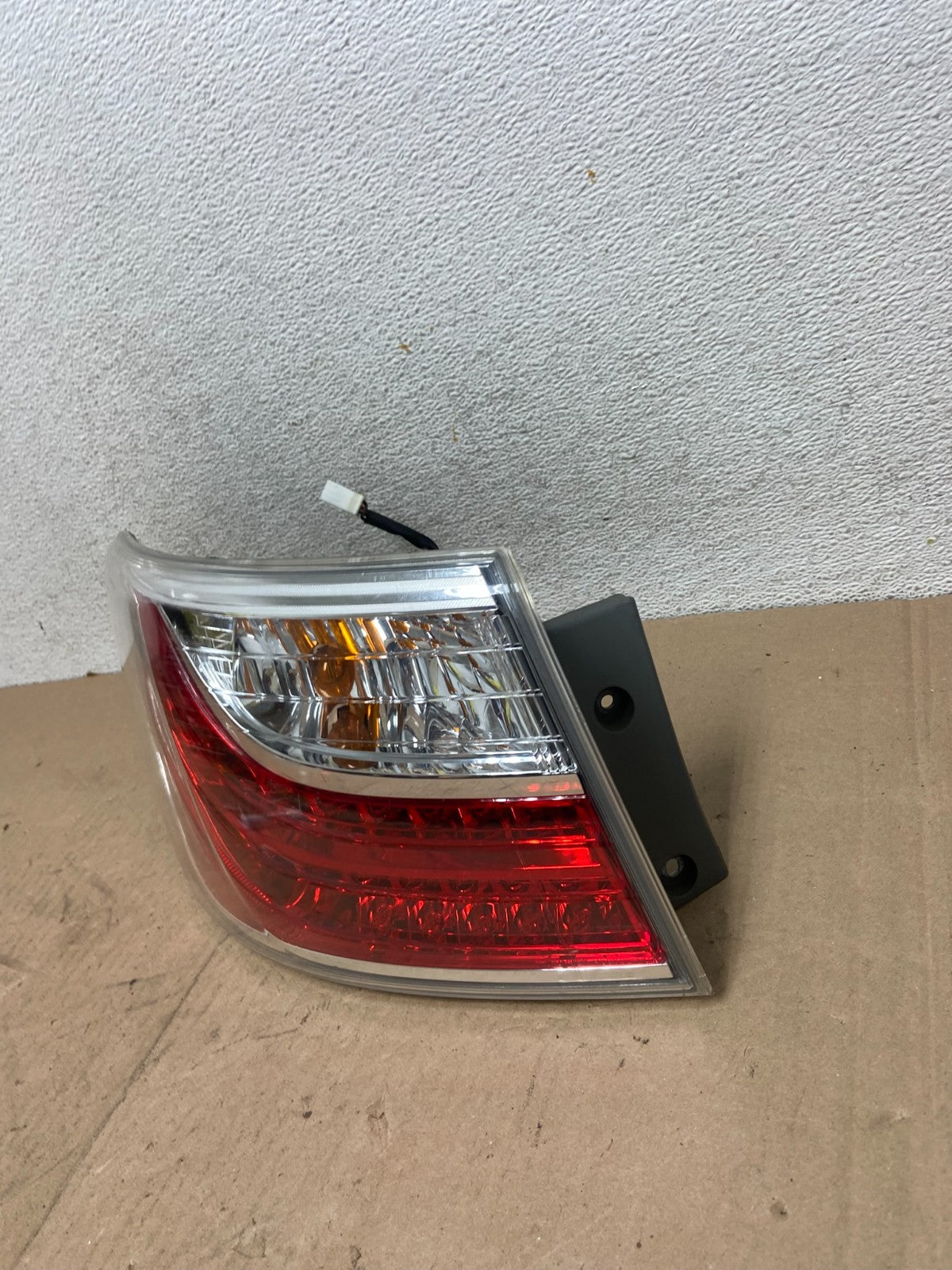 2010 2011 2012 Mazda CX-9 Left Driver Lh Side Tail Light AG4712 GD1