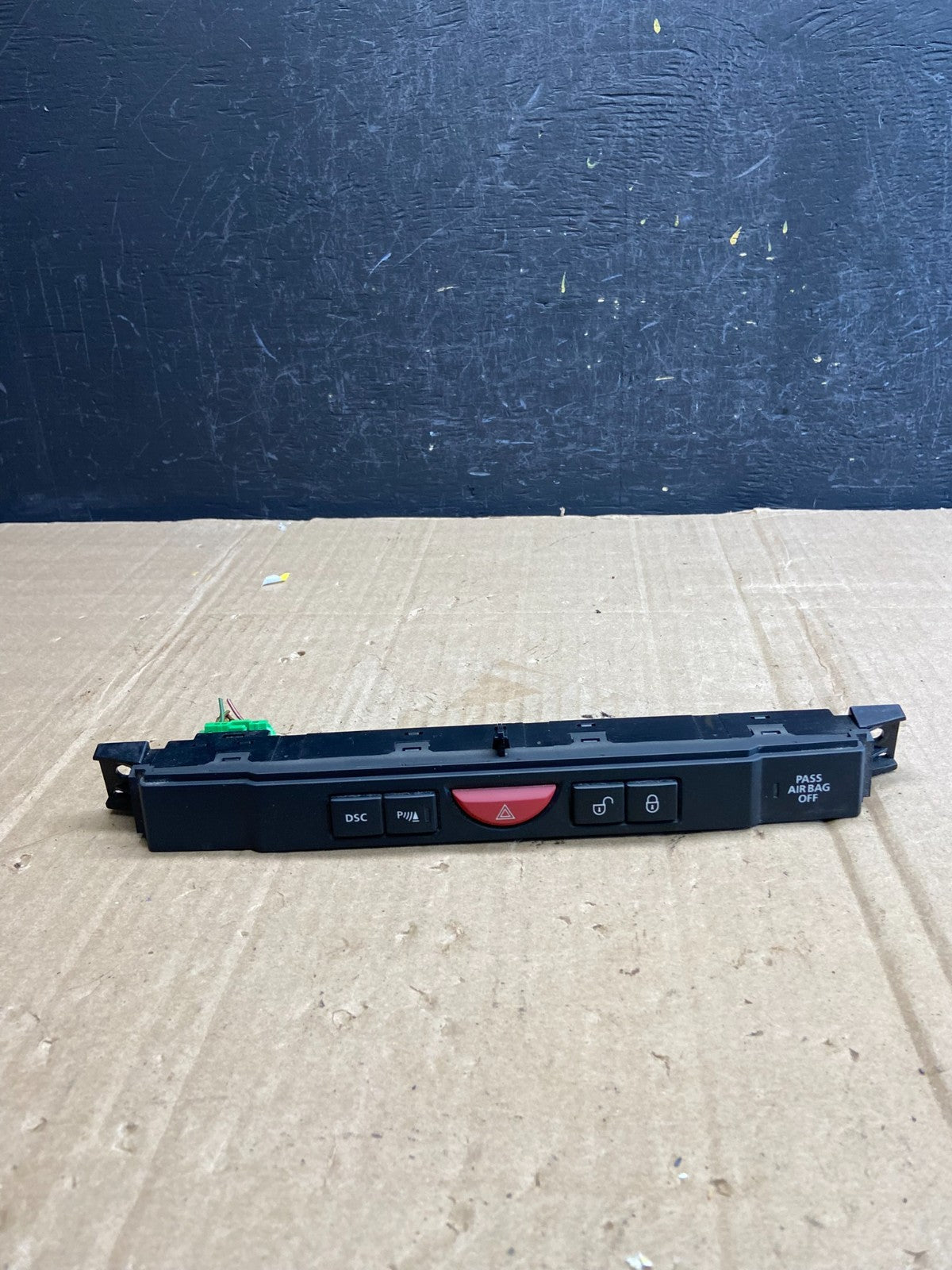 2008-2009 Land Rover Sport Dashboard Hazard Door Lock Switch ad7240 DG0