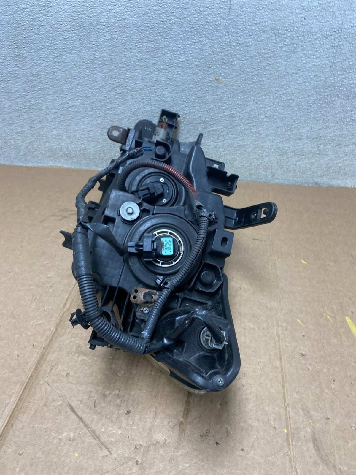 2011 to 2014 Nissan Murano Headlight Right Passenger Rh Oem Halogen AA1321 DW6