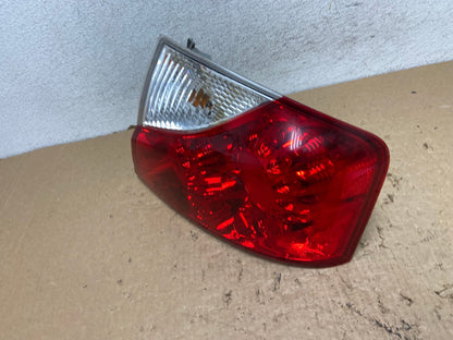 2008 2009 2010 Infiniti M35 M45 Right Passenger Side Tail Light AF8252 LK1