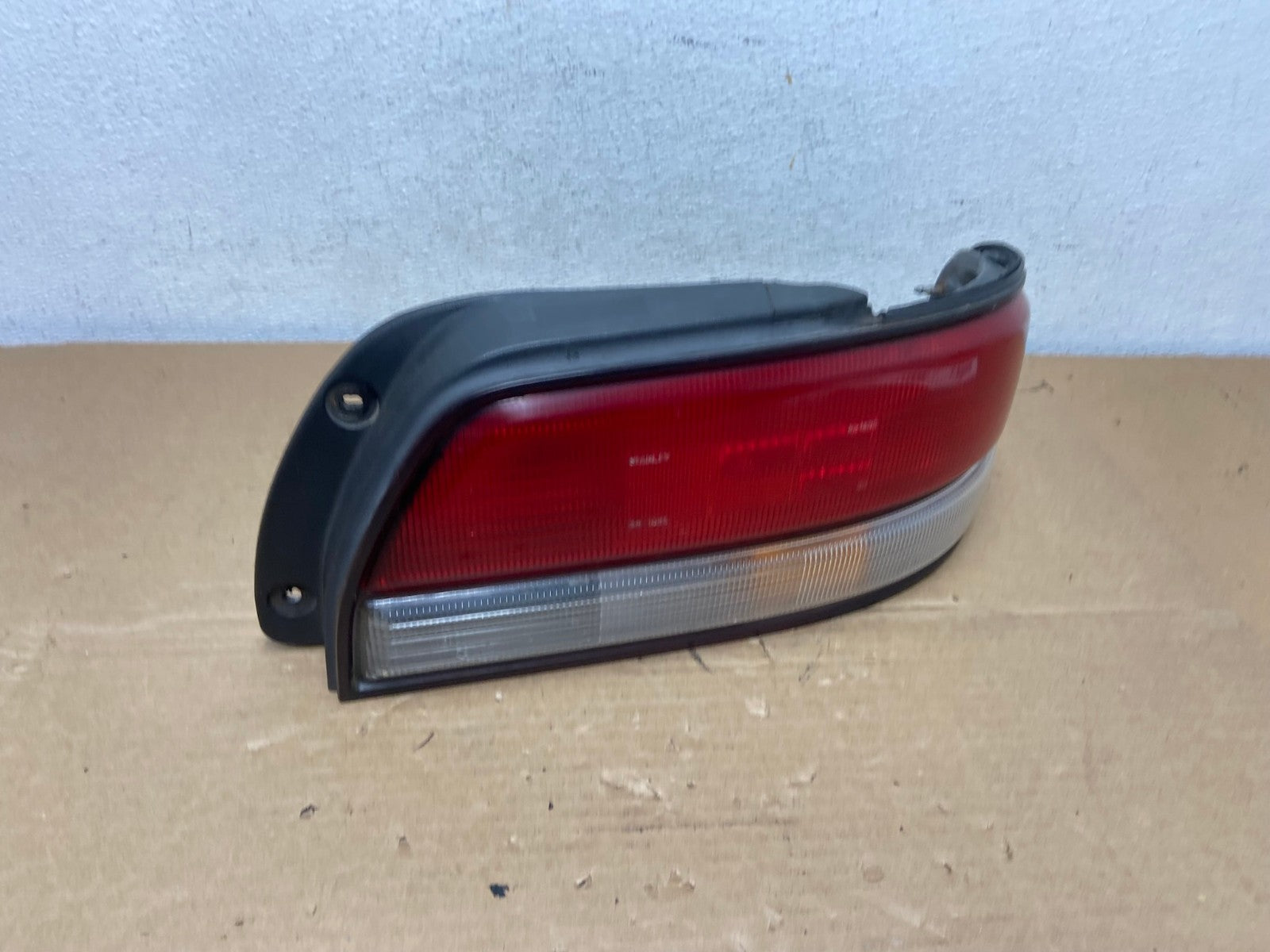 1995 - 1997 Toyota Avalon Right Passenger RH Side Tail Light AD3922 LK2