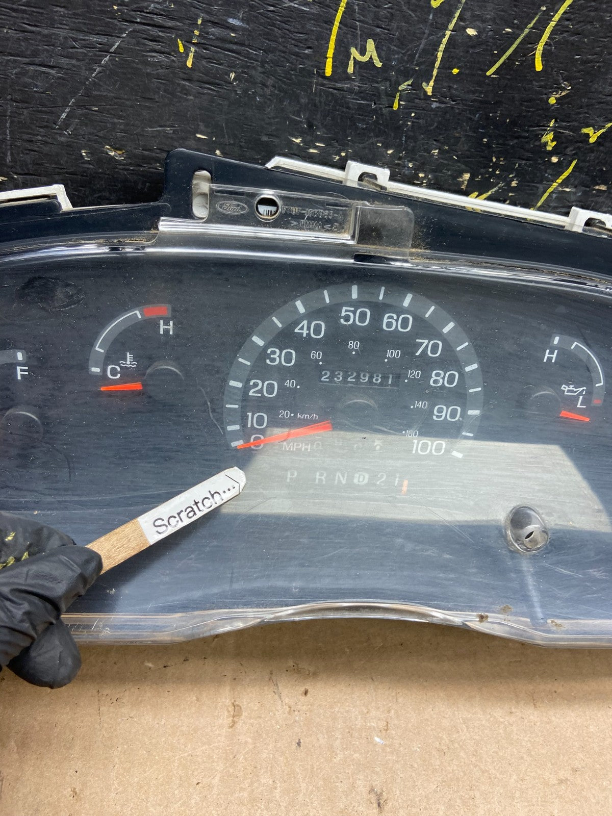 2001 - 2002 Ford Econoline E250 E350 Van Speedometer Instrument Cluster Z0090 DG1