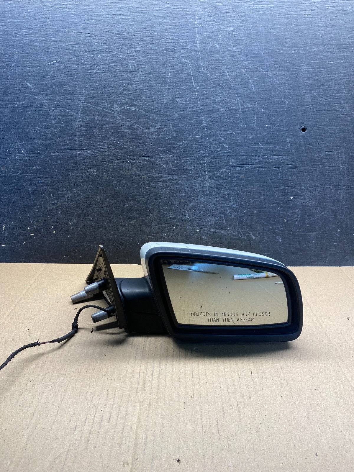 2004 - 2006 BMW 5-Series 525i 530i Right Passenger Door View Mirror AH7268 DG10