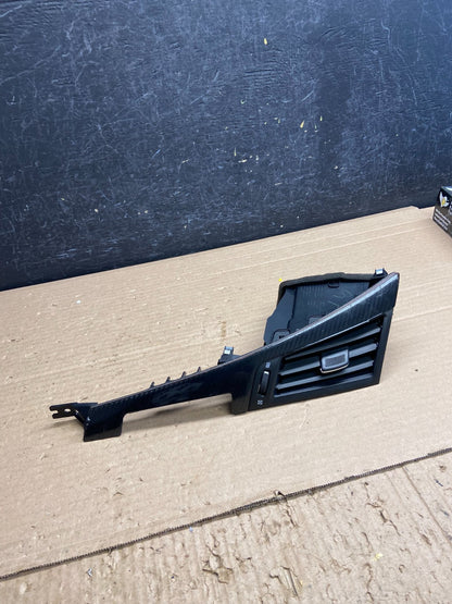 2014-2018 Infiniti Q50 Right Passenger Center Dash Air AC A/C Vent AG0228 DG0