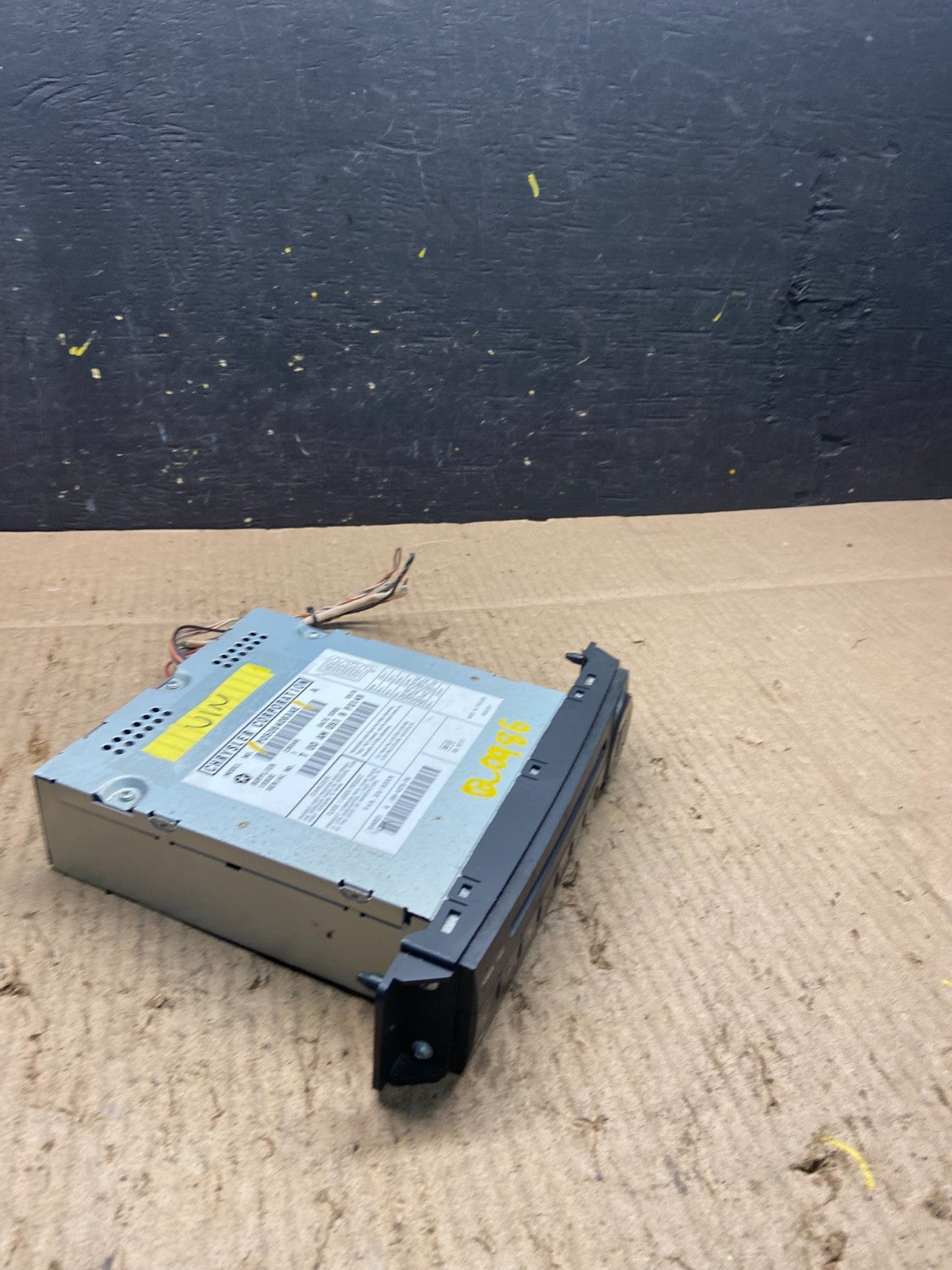 2008 to 2012 Chrysler Town Country DVD Player Receiver Q0986 DG1