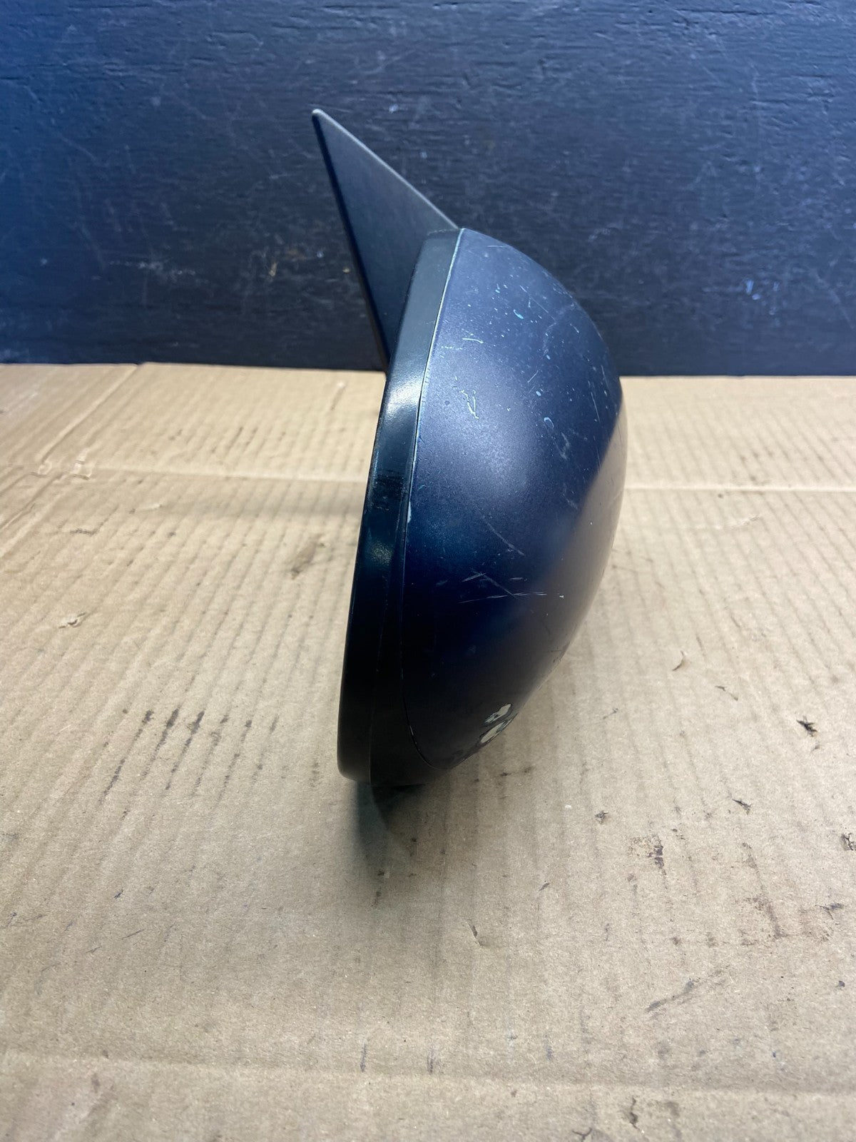 2000 to 2004 Infiniti i30 i35 Front Right Passenger View Door Mirror AD2946 DW2