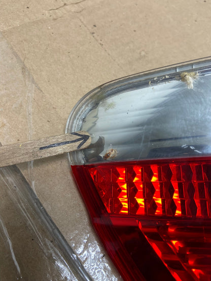 2006 to 2008 BMW 7-Series 750li 760li Right Passenger Tail Light AE6686 LK5