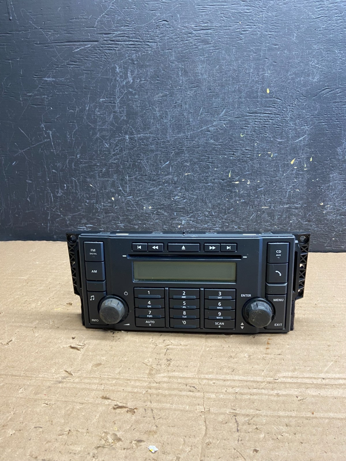 2008 2009 2010 Land Rover LR2 Stereo Radio Amplifier Unit Amp Module AF2231 DW0
