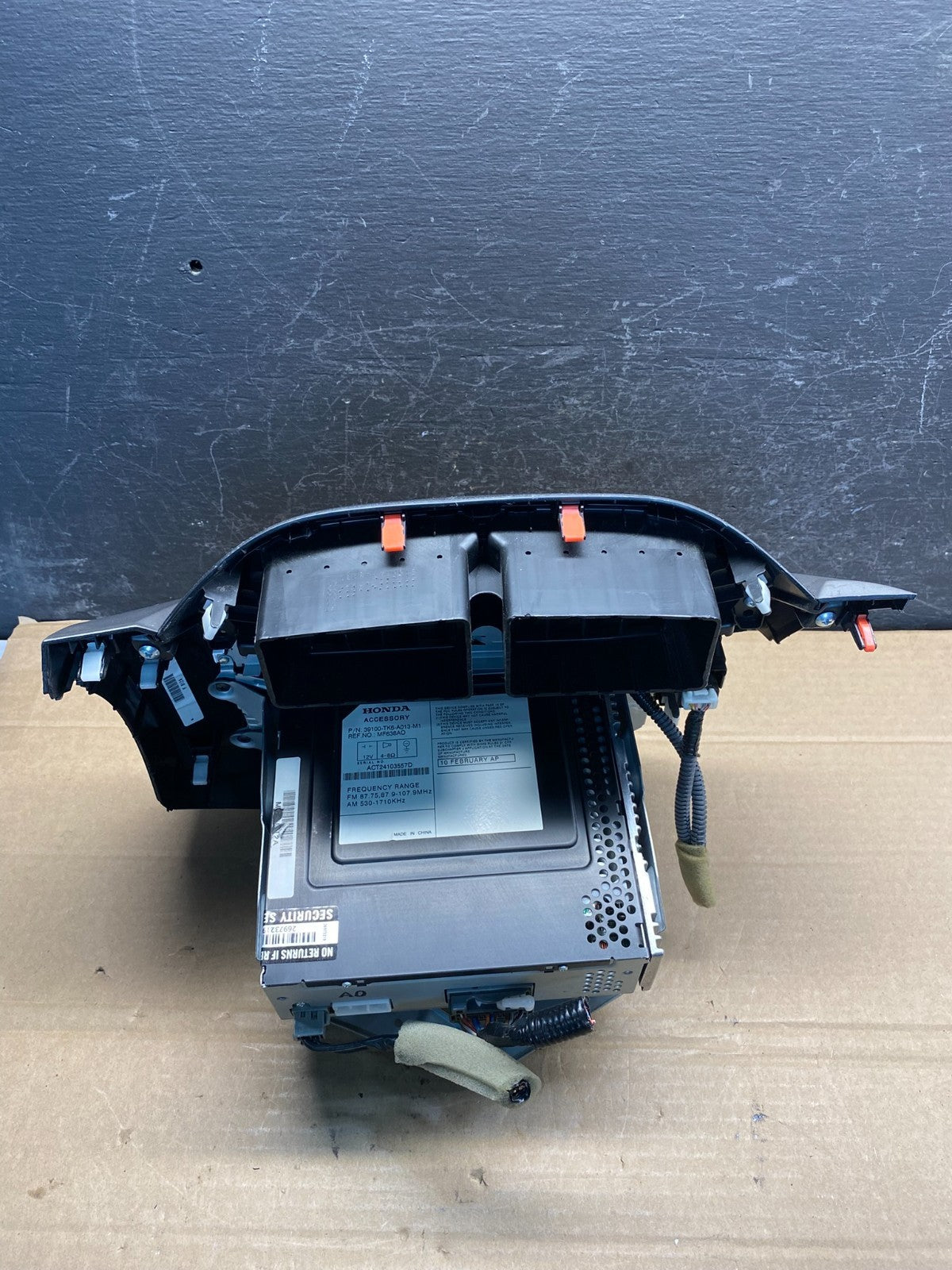 2009 to 2014 Honda Fit Radio CD Player AM/FM MP3 AUX AE8153 DG3