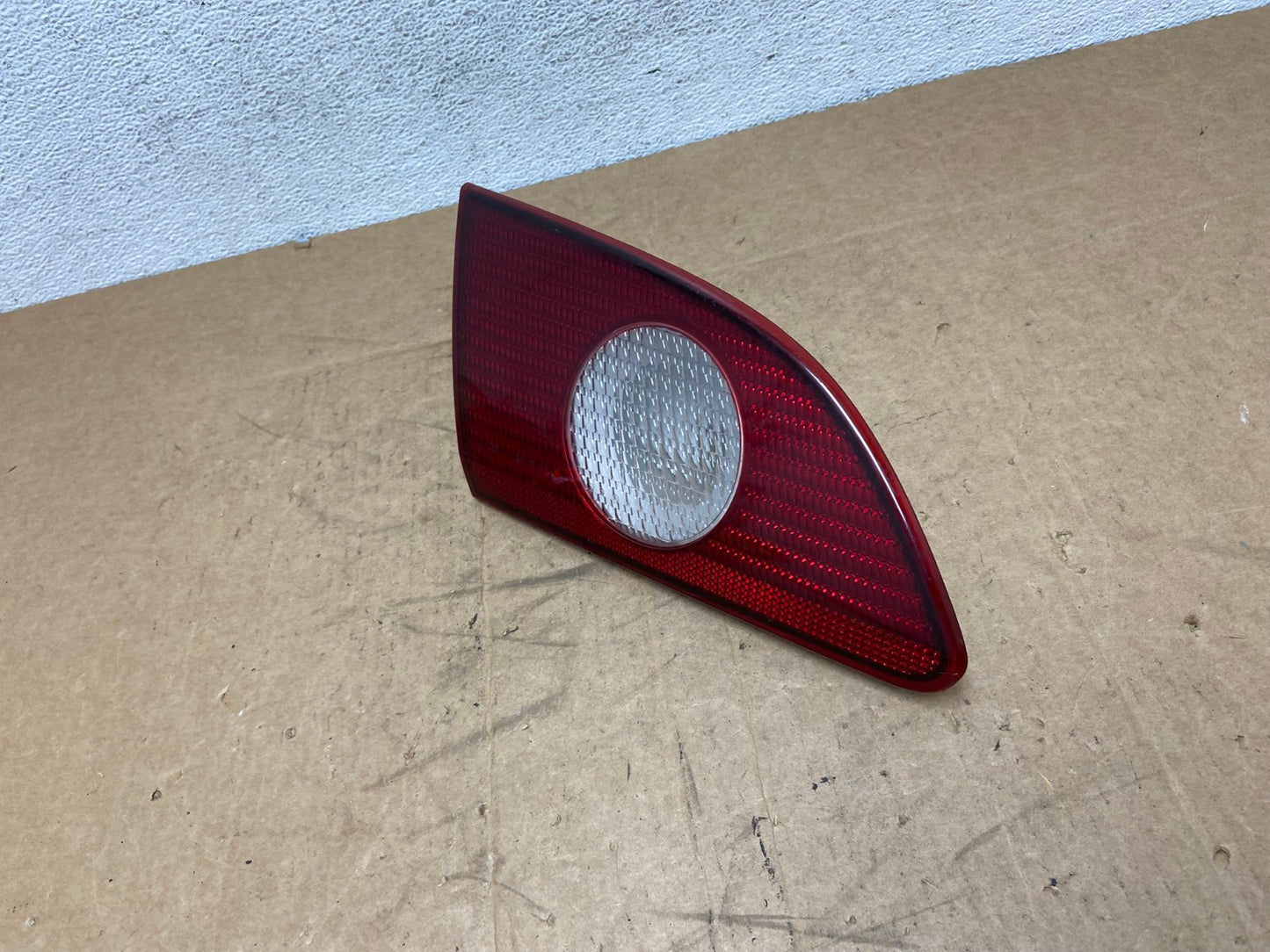 2001 2002 Toyota Corolla Left Driver LH Side Inner Tail light AD6302 LK1