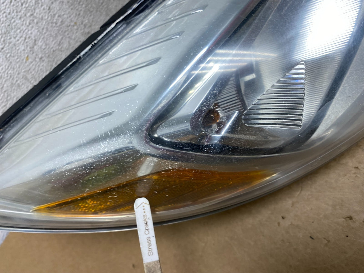2012 2013 2014 Ford Focus Right Passenger Rh Side Headlight AI3644 DW4