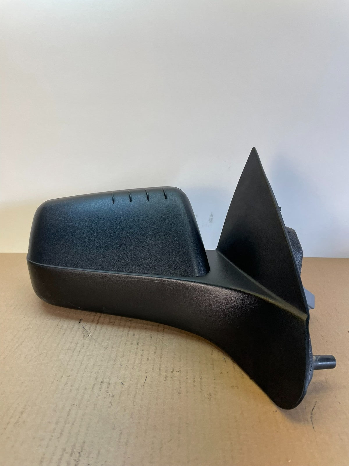 2008 to 2011 Ford Focus Right Passenger View Door Mirror AI4001 DW0