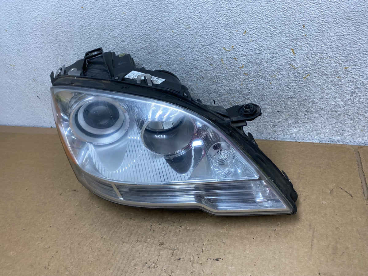 Halogen 2009-2011 Mercedes-Benz ML Class Right Passenger Headlight AI3530 DW1