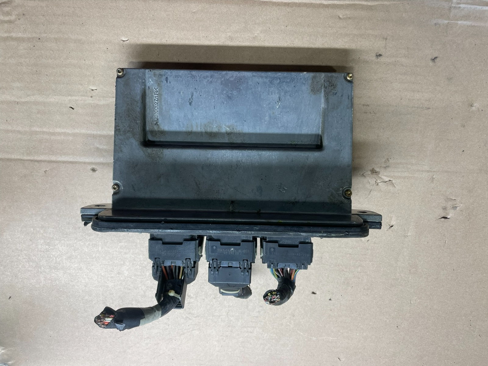 2005 Ford Explorer Mountaineer 4.0L Engine Control ECU Computer Module P7554 DG0
