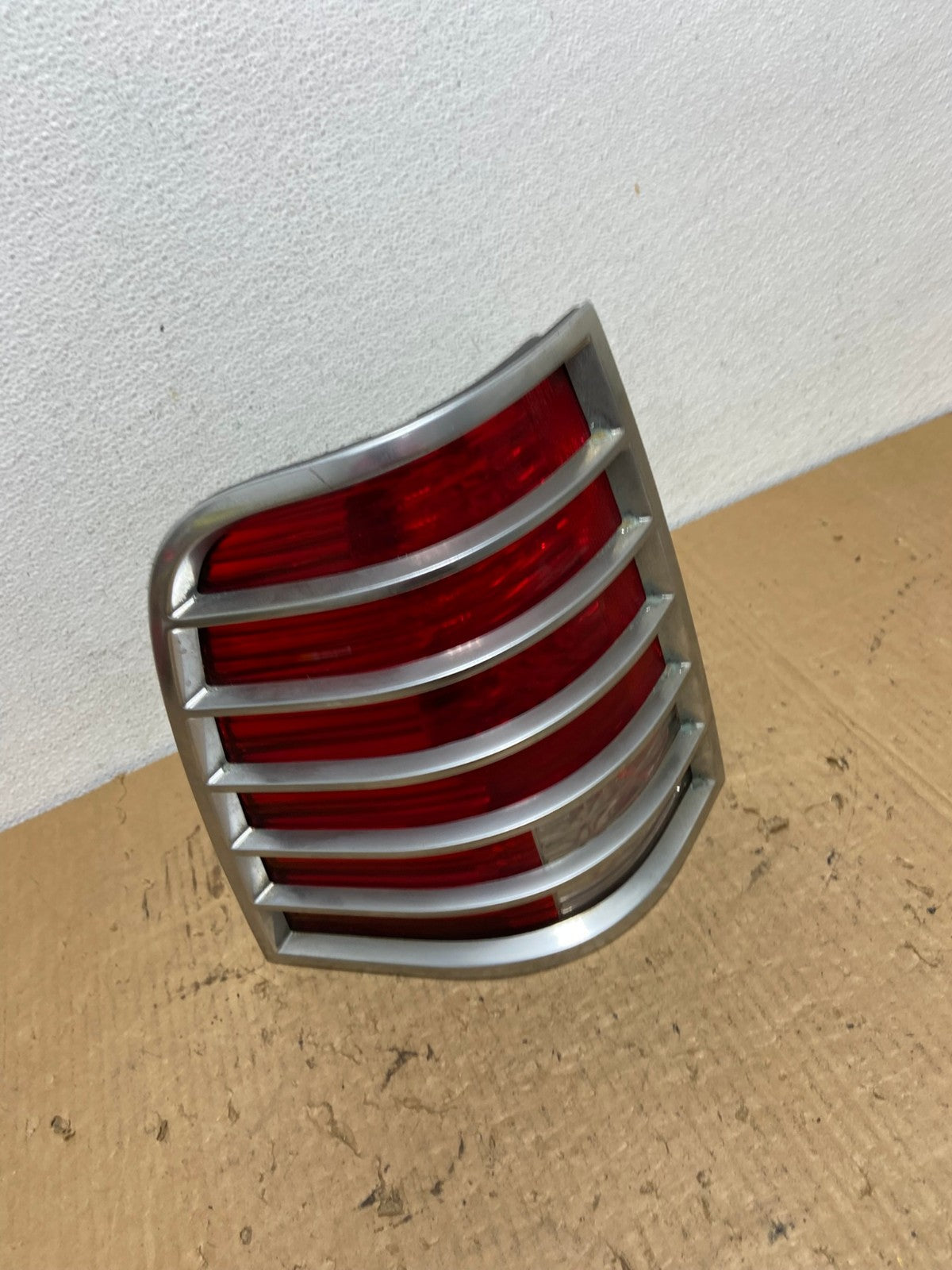 2002 to 2005 Mercury Mountaineer Left Driver Lh Side Tail Light AC8272 LK2