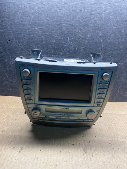 2007 to 2009 Toyota Camry Radio CD Player Climate Control Bezel AG7324 DG0