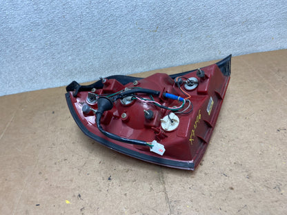 2004 2005 2006 Hyundai Elantra Sedan Right Passenger Tail Light OEM X7496 DW6