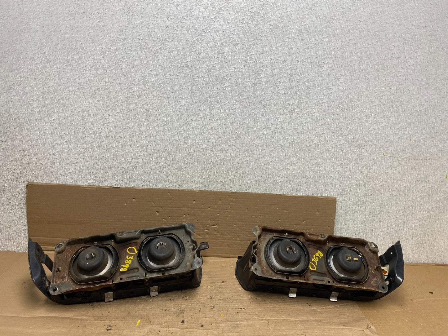 1984 1985 Honda Accord Left+Right Set Headlights + Bezel Oem O3698 DG4