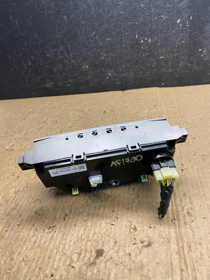 2010 - 2014 Subaru Outback Legacy A/C Heater Climate Control Unit AF1730 DG3