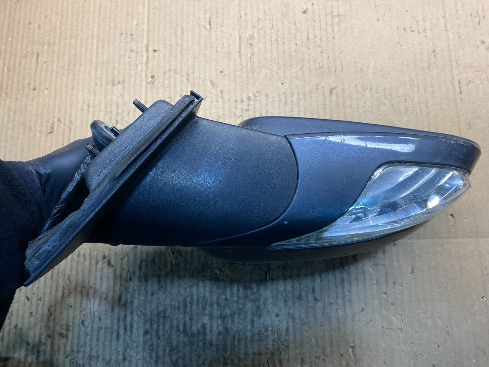 2008 to 2012 Buick Enclave Right Passenger Side View Door Heated Mirror Y1111 MS3
