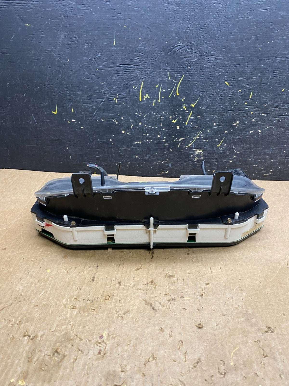 2001 to 2003 Ford Explorer Speedometer Cluster Gauge Oem Z4392 DG3