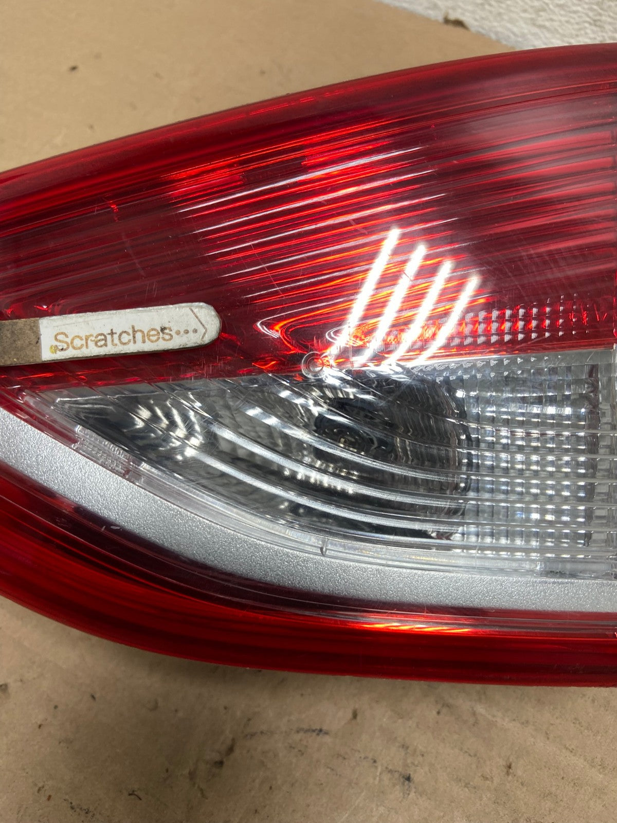 2013 to 2016 Ford Escape Right Passenger RH Side Inner Tail Light AI0934 LK3