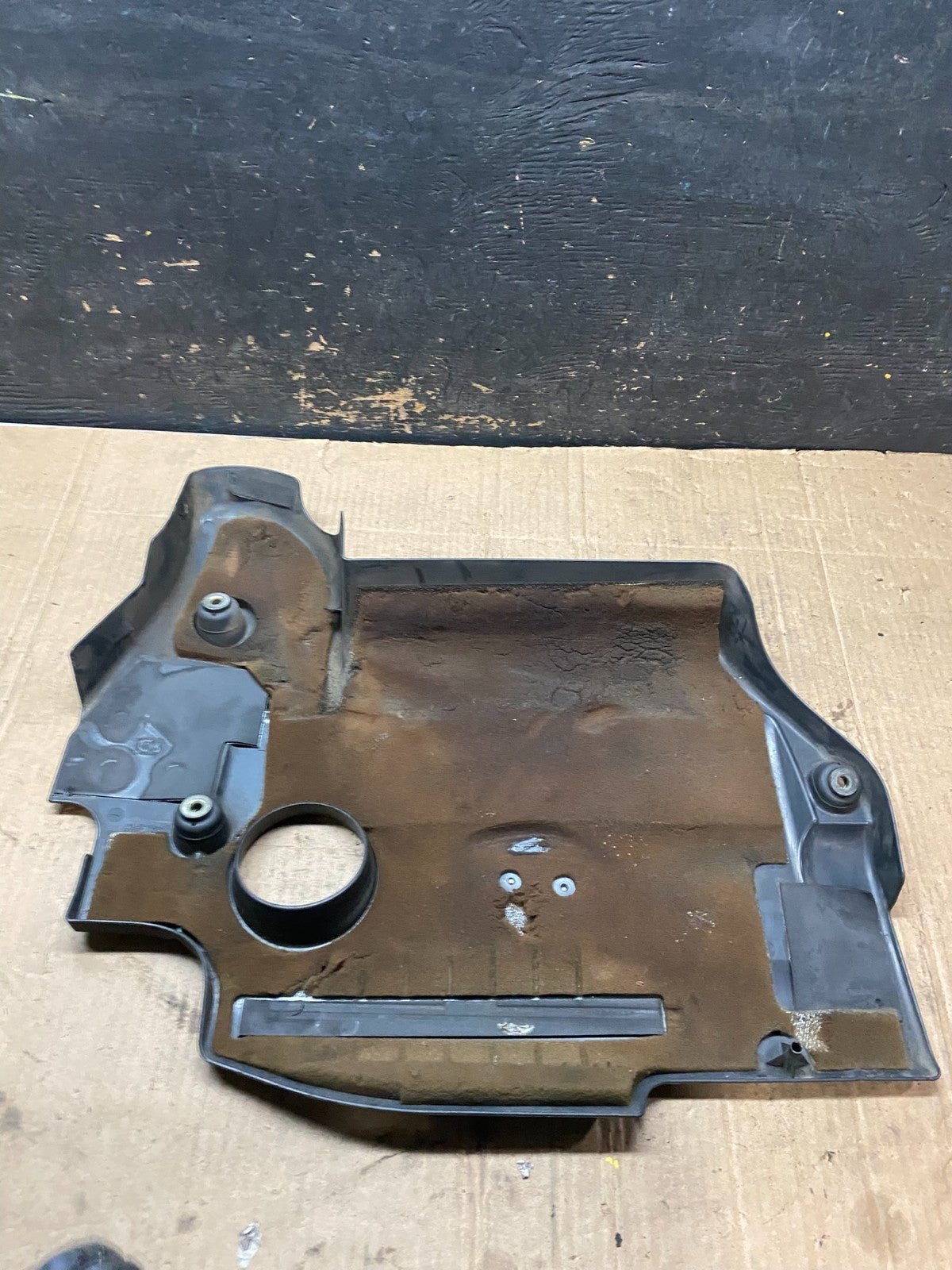 2007 to 2013 Nissan Altima 2.5 L Engine Cover T4052 DG4