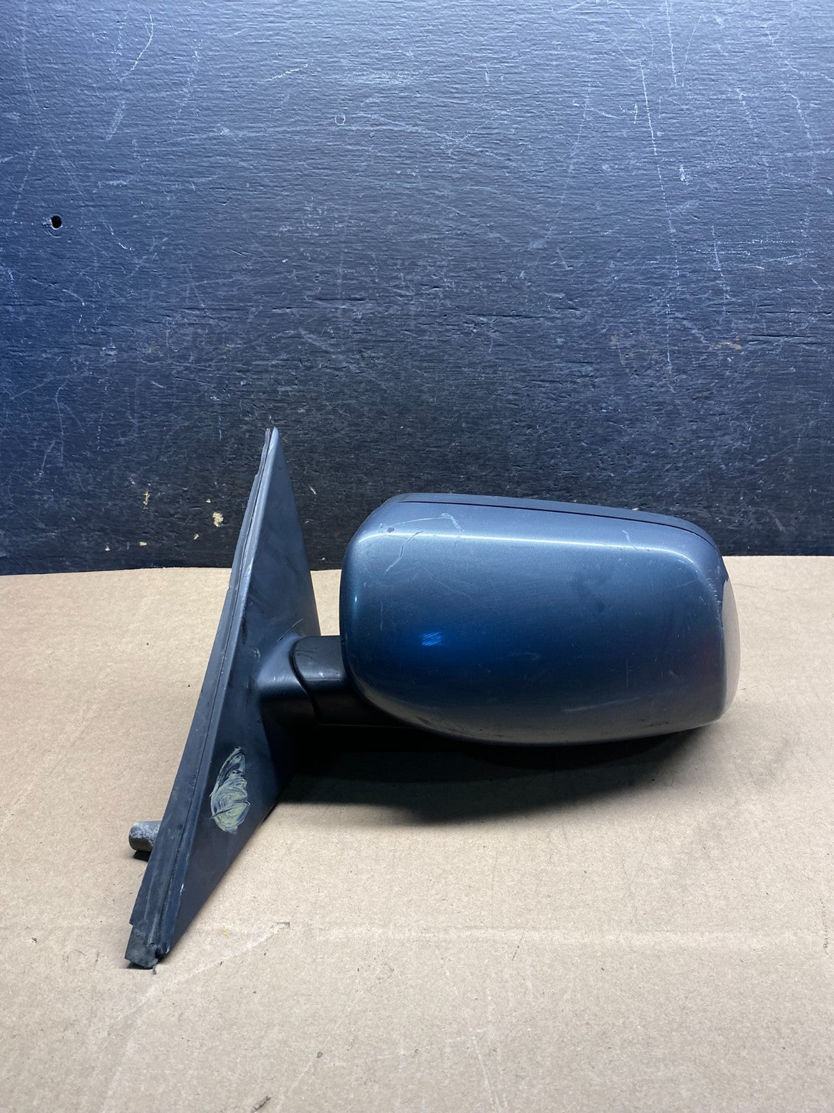 2004 - 2006 BMW 5-Series 525i 530i Left Driver LH Door View Mirror AI7439 DG0