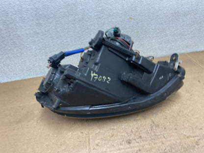 2005-2006 Infiniti G35 Right Passenger Hid Xenon Headlight Sedan Oem Y7082 DW6