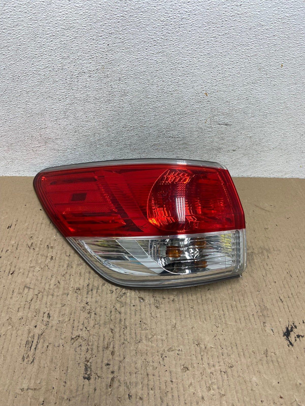 2013 to 2016 Nissan Pathfinder Left Driver Lh Side Tail light AF6052 LK0