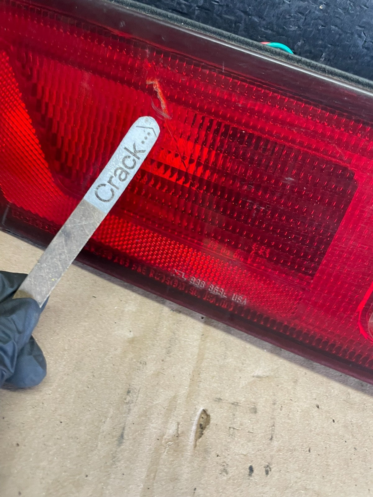 1998-2002 Honda Accord Coupe 2-Door Center Single Tail Light AD8484 DG3